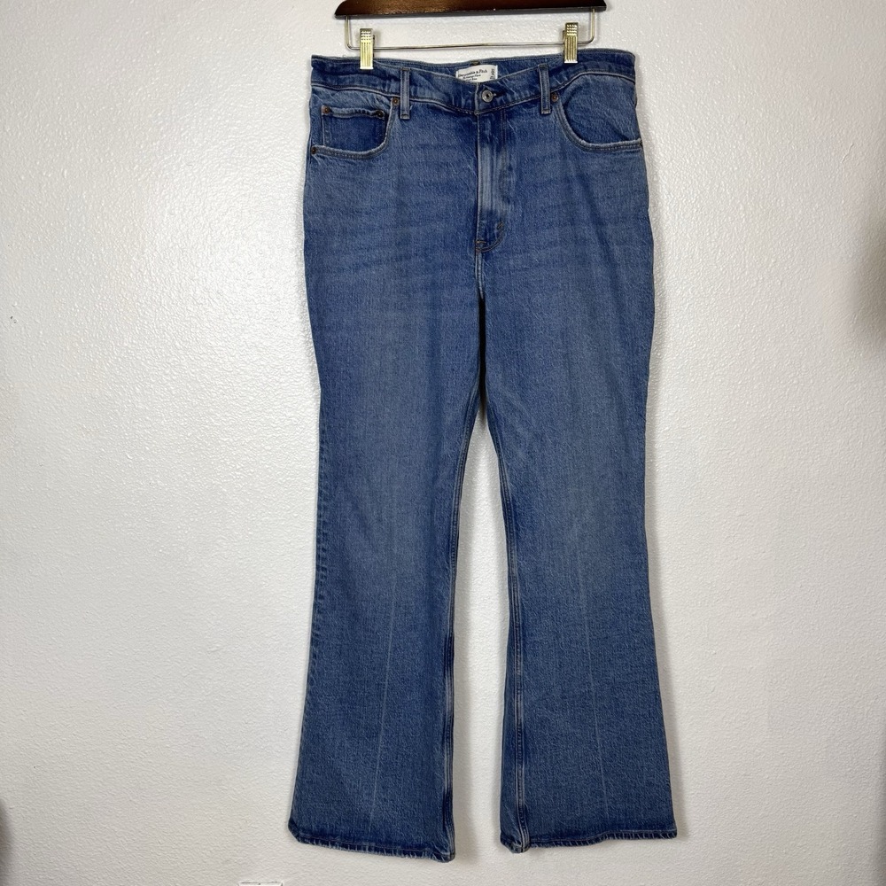 Abercrombie The Vintage High Rise Flare 14 Long
